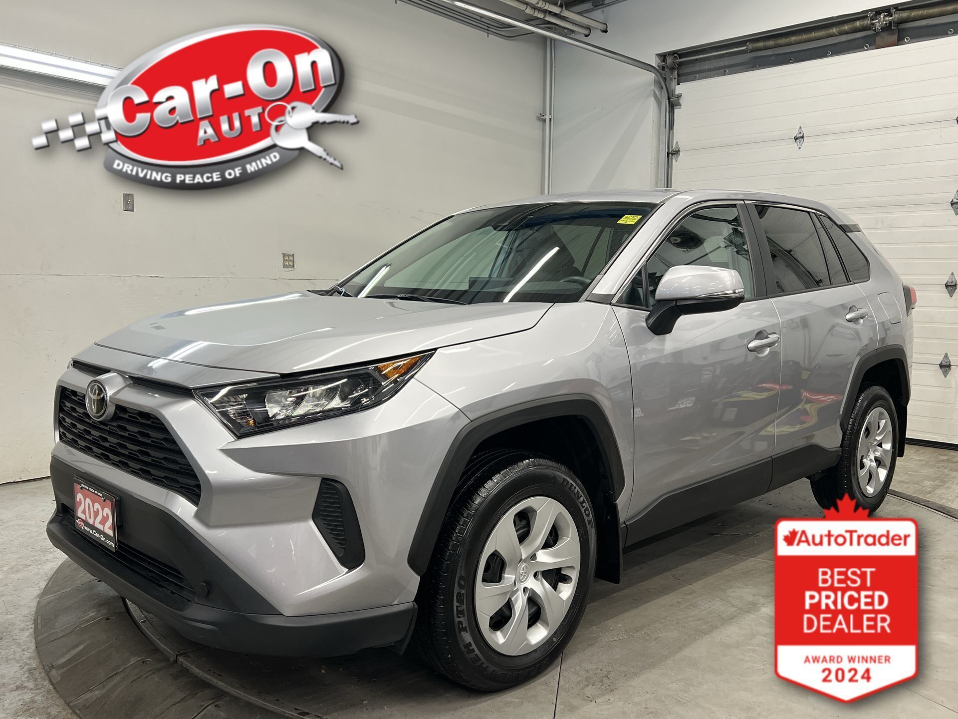 2022 Toyota RAV4 AWD | ONLY 7,000KMS| HTD SEATS| CARPLAY | REAR CAM
