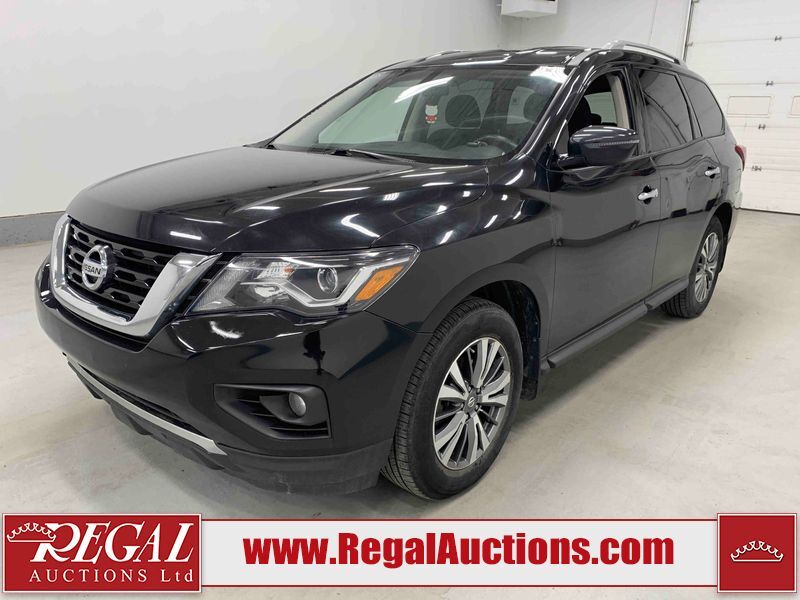 2019 Nissan Pathfinder SV