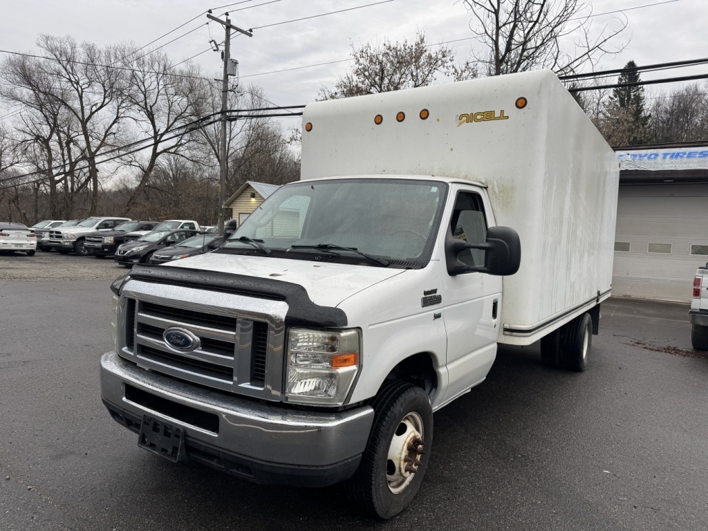 2009 Ford Econoline 