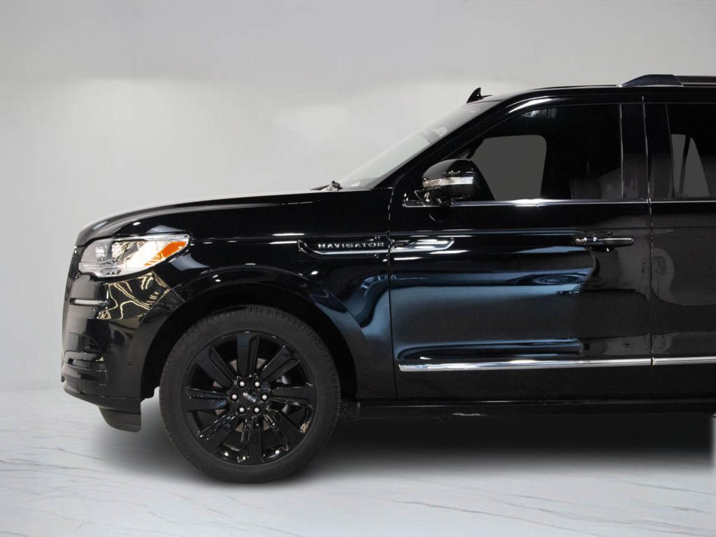 2023 Lincoln Navigator Reserve, Toronto, Cash