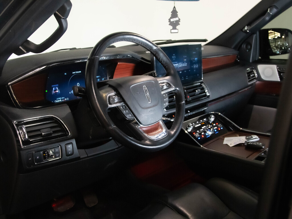 2023 Lincoln Navigator Reserve, Toronto, Cash