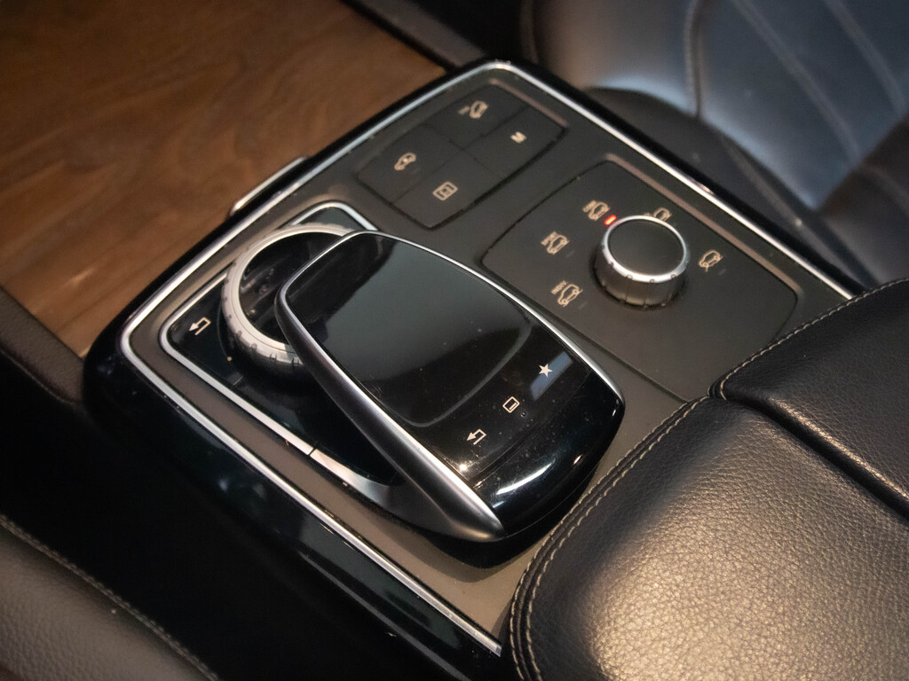 2016 Mercedes-Benz GLE 350d 4MATIC, Toronto, Cash