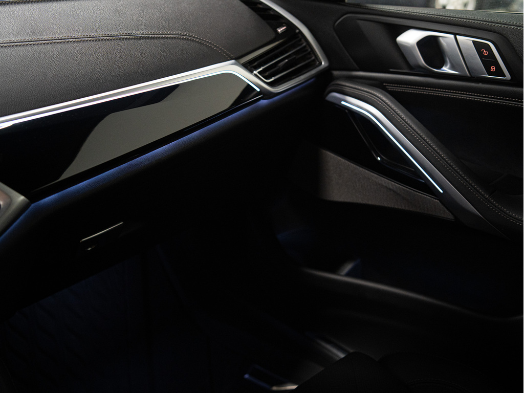 2023 BMW X6 xDrive40i, Toronto, Cash
