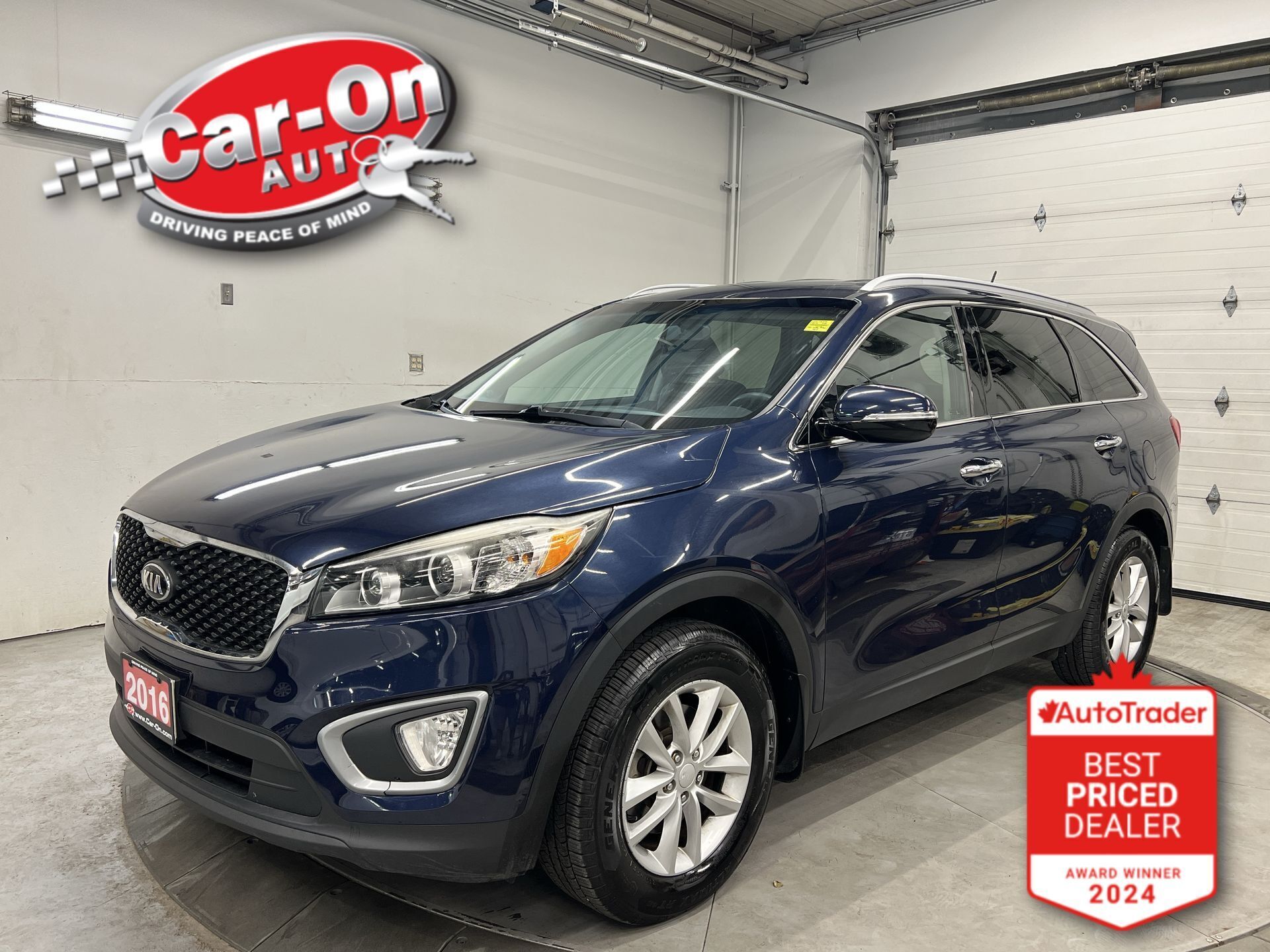 2016 Kia Sorento LOW KMS!!| HEATED SEATS | KEYLESS ENTRY |A/C
