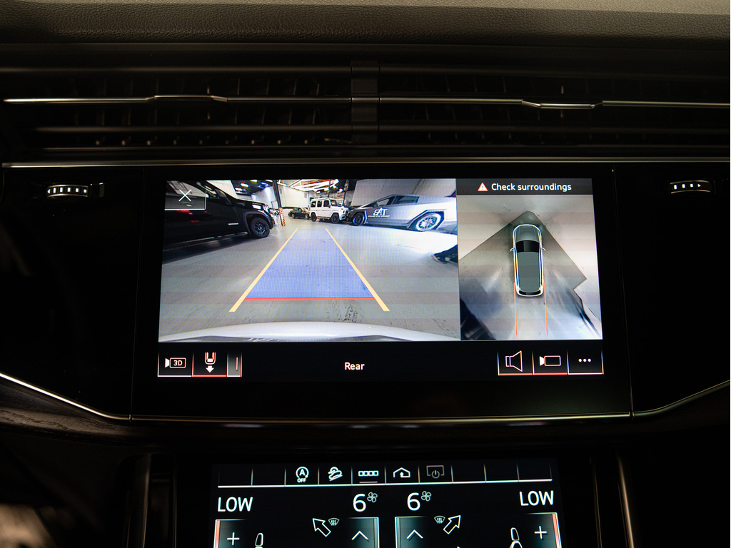 2021 Audi Q7 55 Progressiv, Toronto, Cash