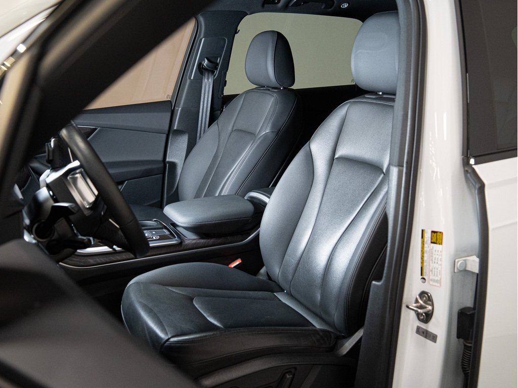 2021 Audi Q7 55 Progressiv, Toronto, Cash