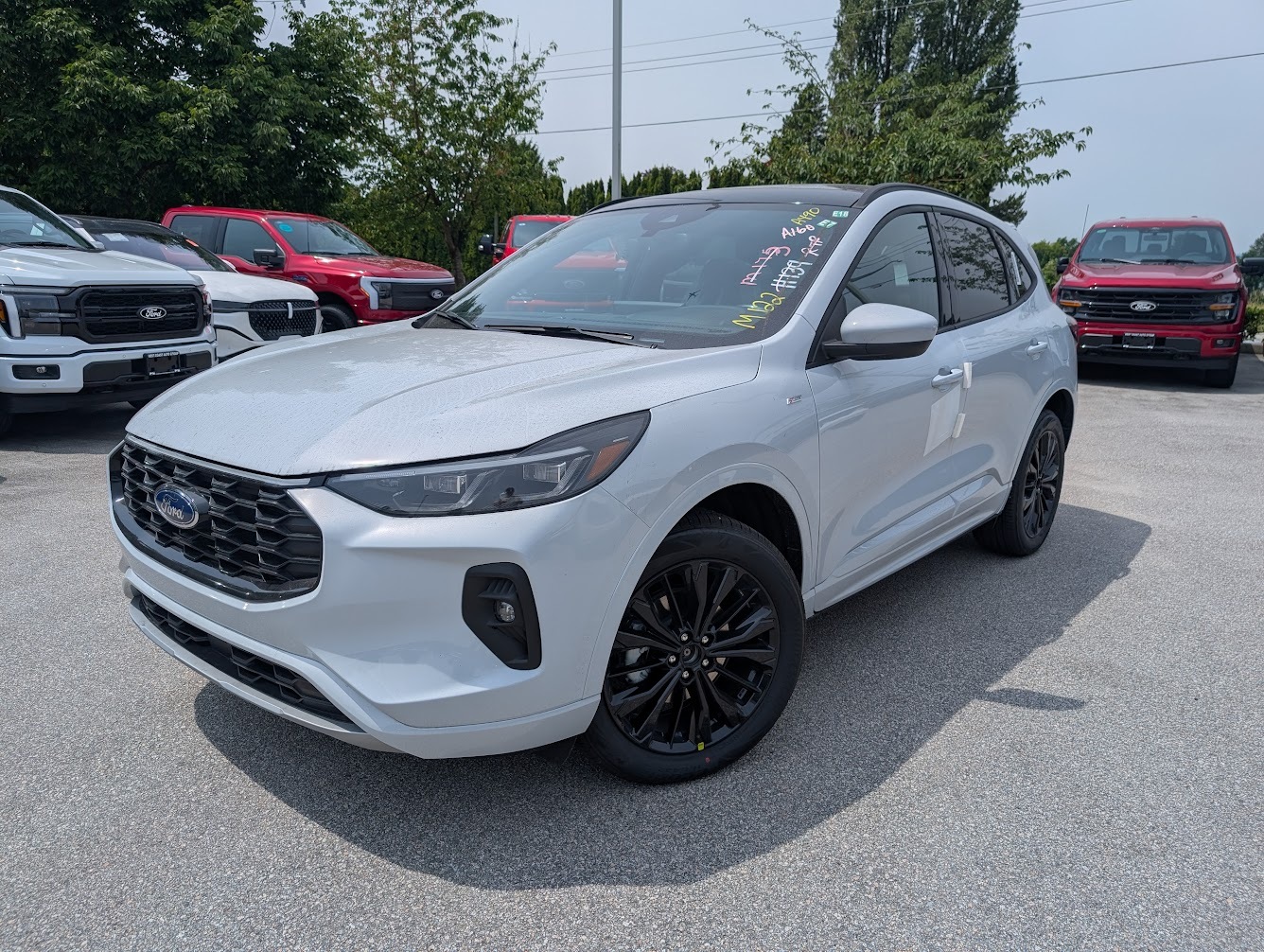 2025 Ford Escape ST-Line Elite AWD - Panoramic Roof, Cargo Mat
