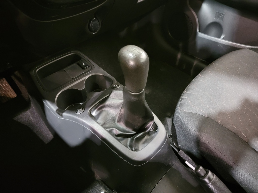 Mitsubishi Mirage 2023