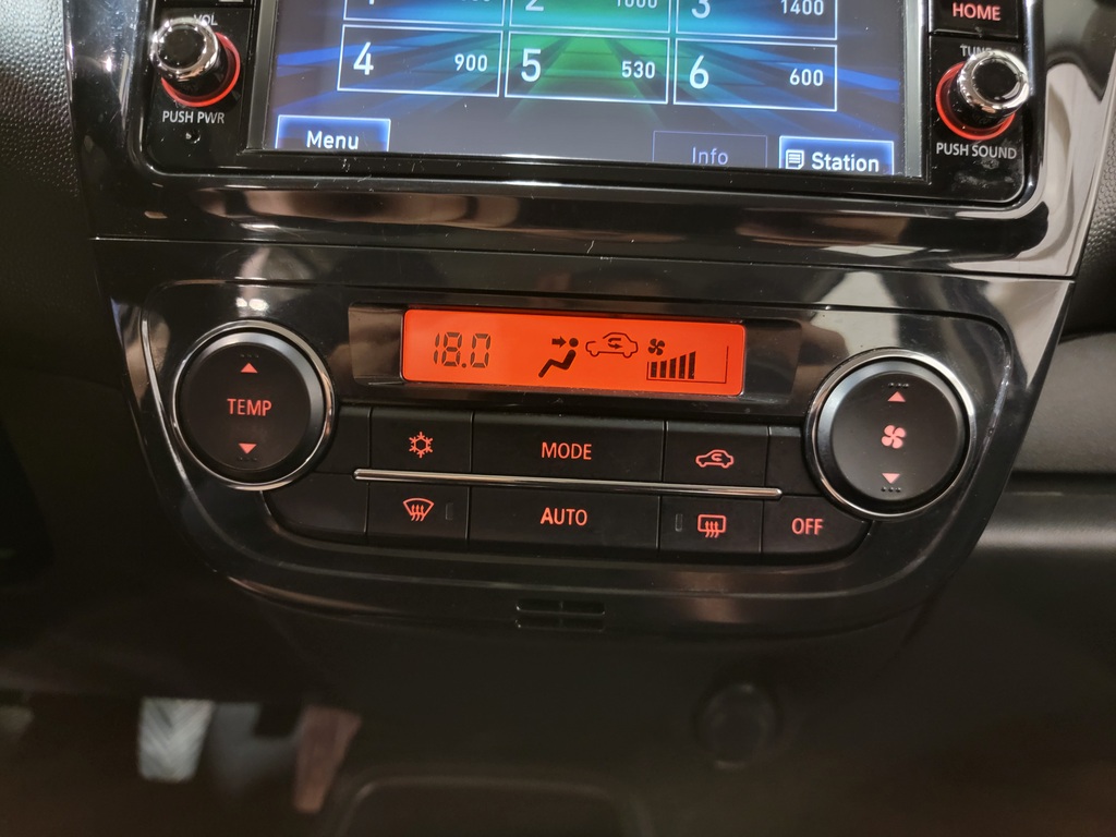 Mitsubishi Mirage 2023