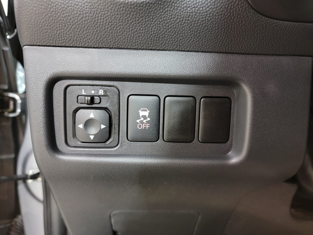 Mitsubishi Mirage 2023