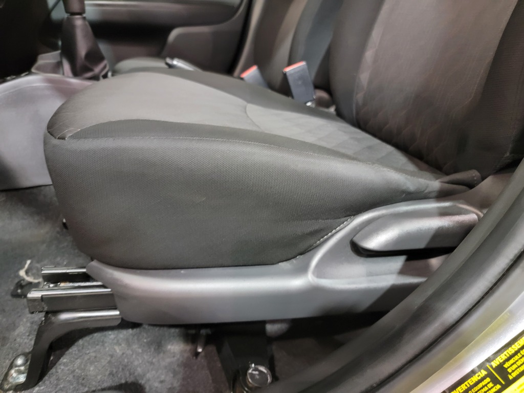 Mitsubishi Mirage 2023