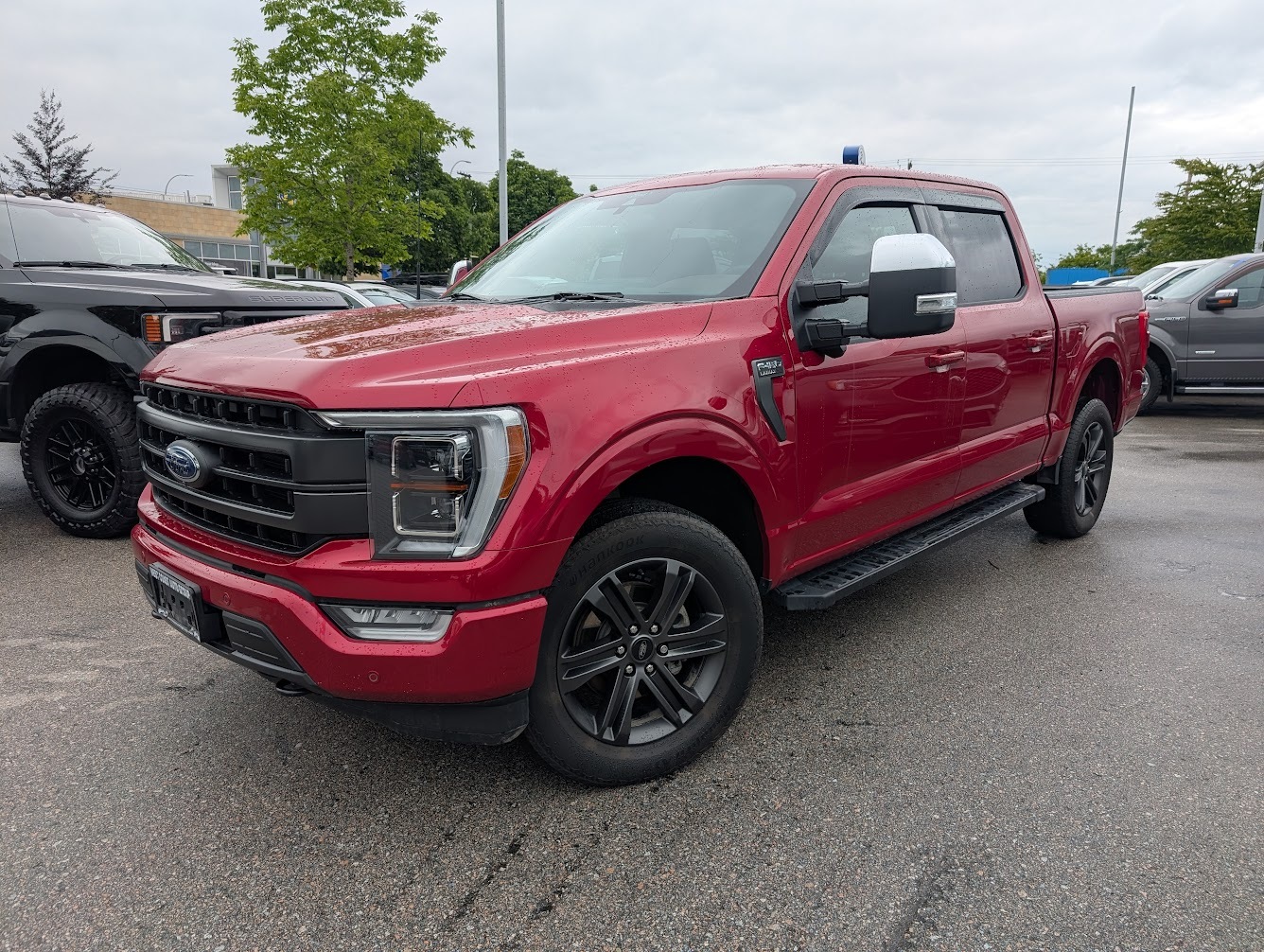 2022 Ford F-150 Lariat Sport - FX4 Off-Raod Pkg Tow Mirrors