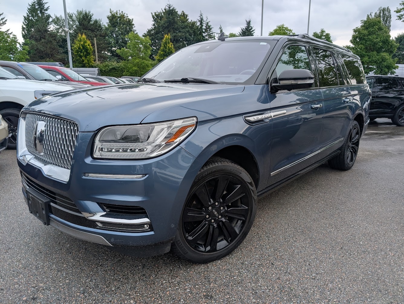 2018 Lincoln Navigator Reserve L 4X4 - Rear Entertainment, Technology Pkg