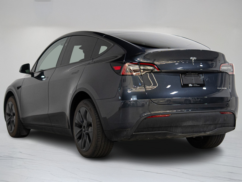 2024 Tesla Model Y Long Range, Toronto, Cash