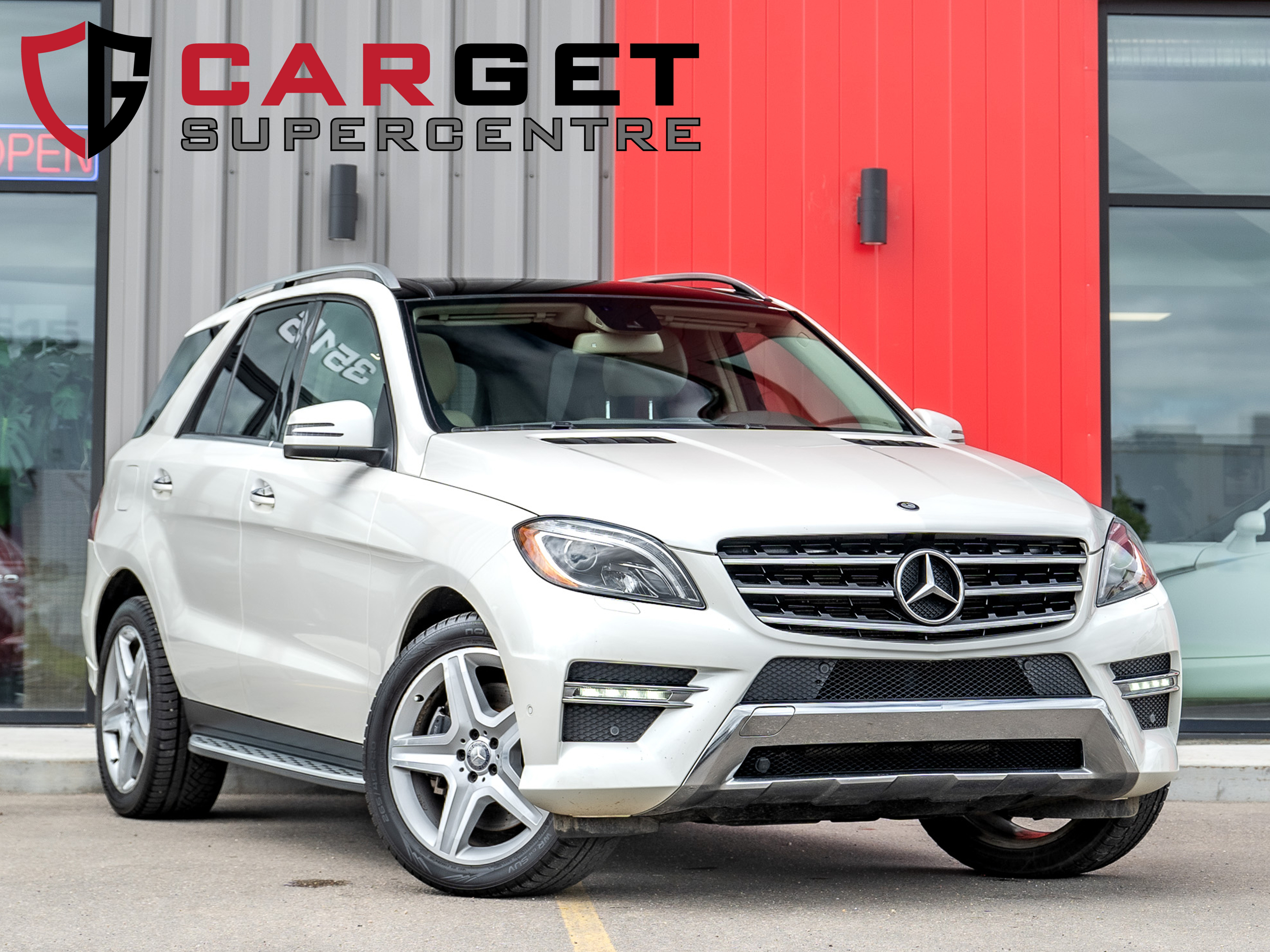 2013 Mercedes-Benz M-Class ML 350 - 4Matic | AMG Pkg | Pano Sunroof