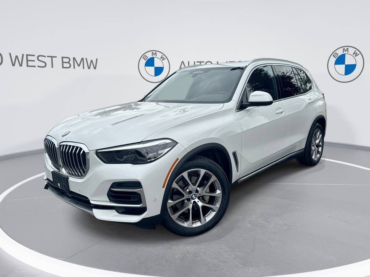 2022 BMW X5 xDrive40i | EnhancedPkg | AdvDrvAssist