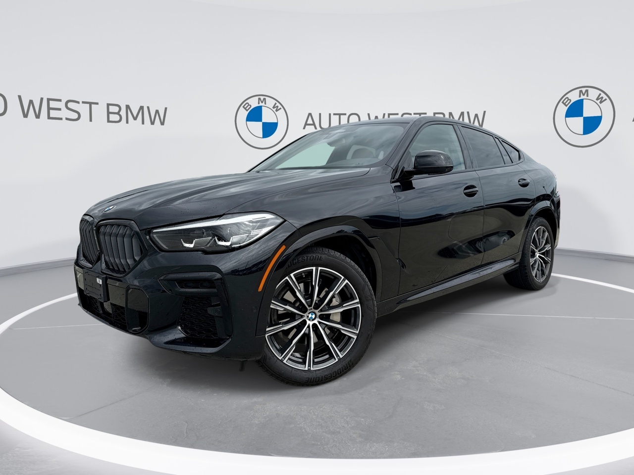 2022 BMW X6 xDrive40i | MSport | EnhancedPkg | LowKM
