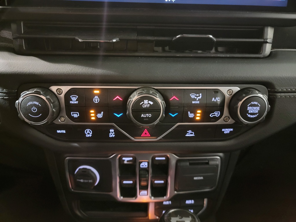 Jeep Wrangler 2024