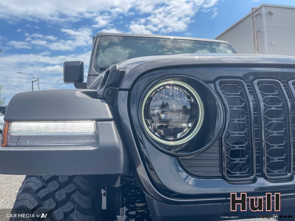 2025 Jeep Wrangler 4-Door Willys, Toronto, Cash
