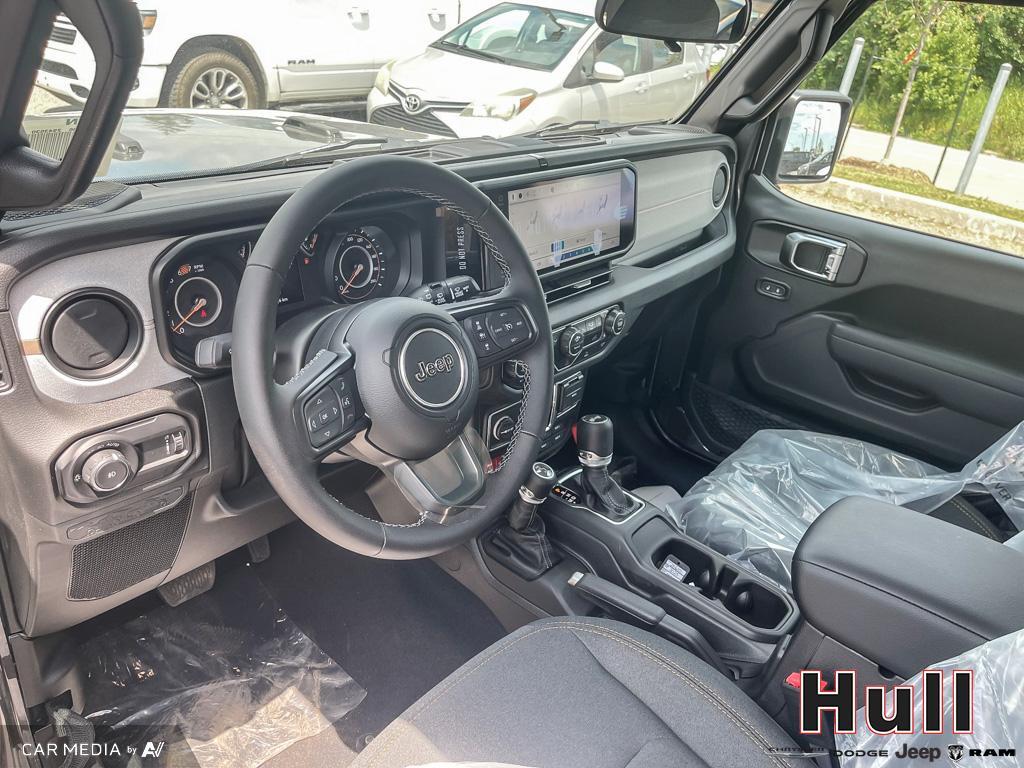 2025 Jeep Wrangler 4-Door Willys, Toronto, Cash
