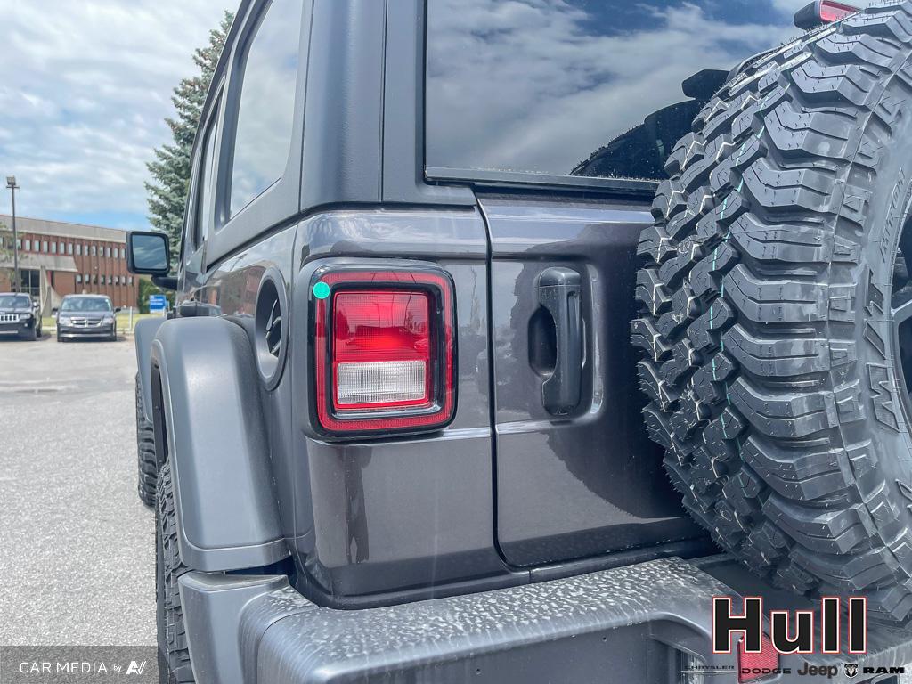2025 Jeep Wrangler 4-Door Willys, Toronto, Cash