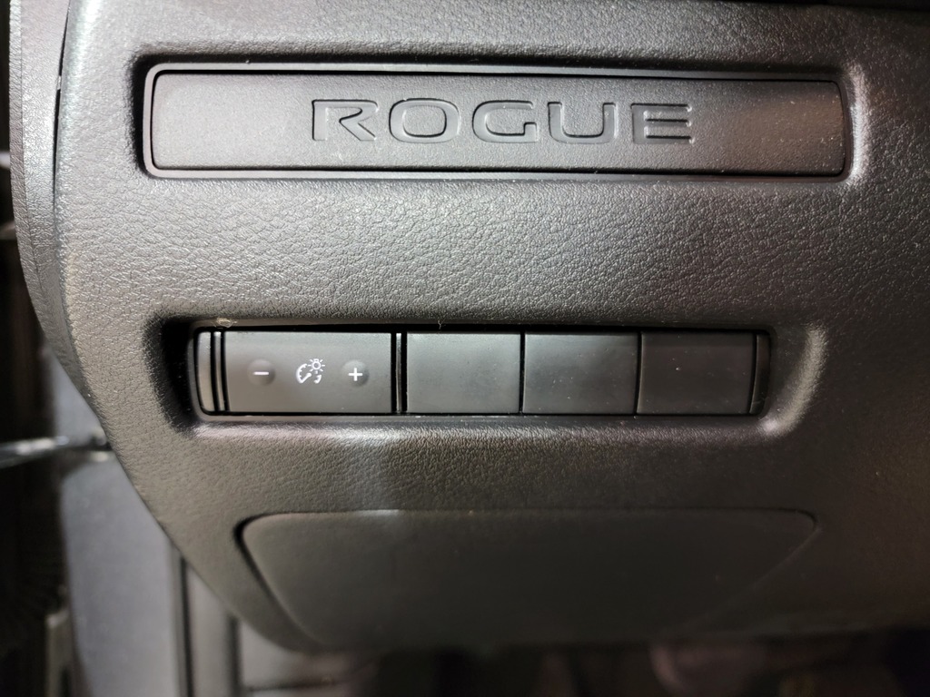 Nissan Rogue 2023