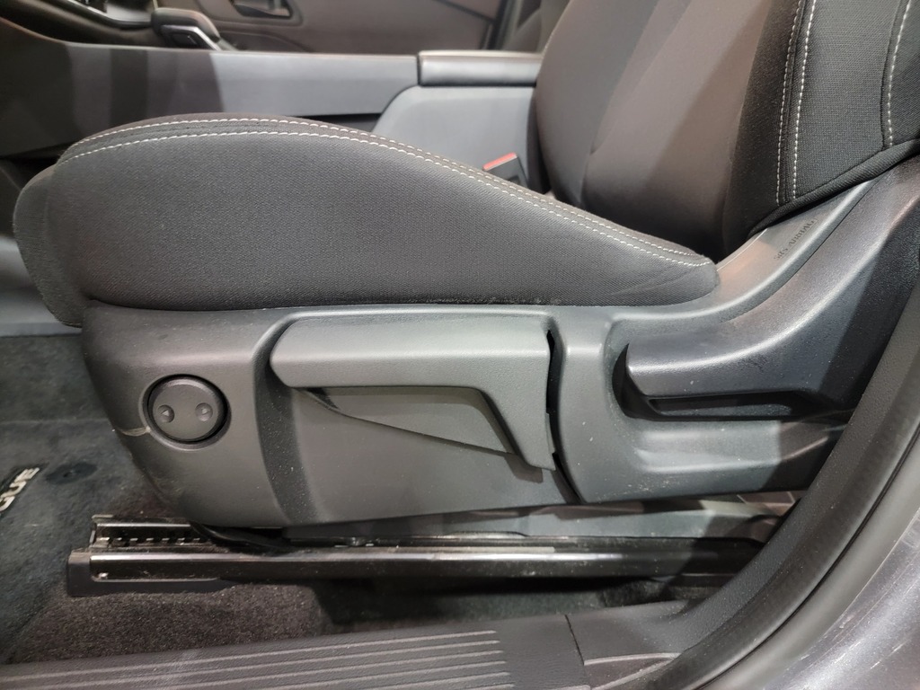 Nissan Rogue 2023