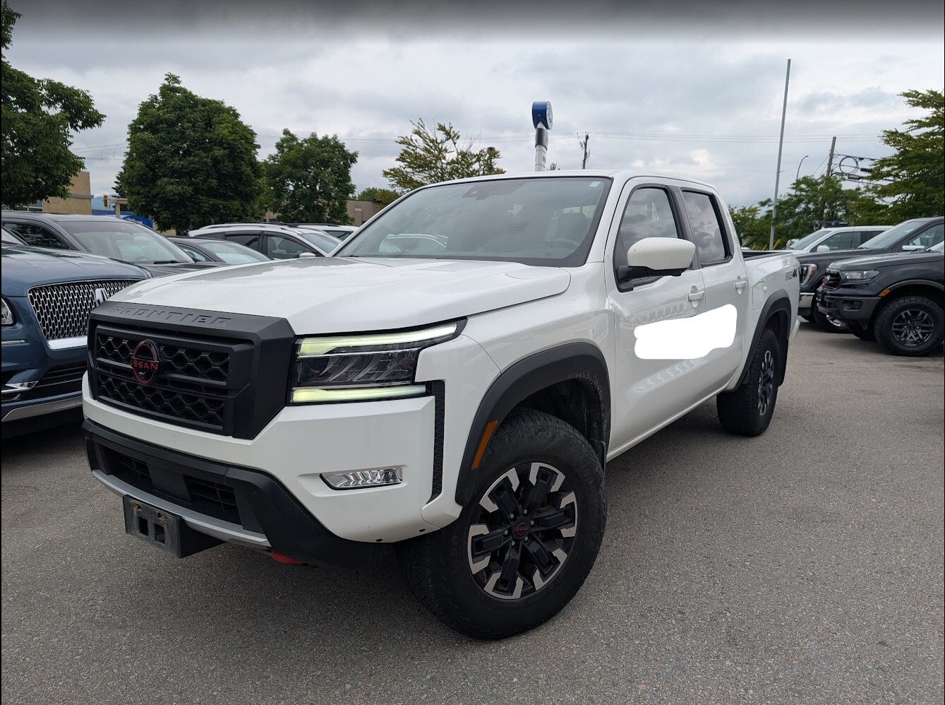 2023 Nissan Frontier PRO-4X - FENDER Sound System, Navigation