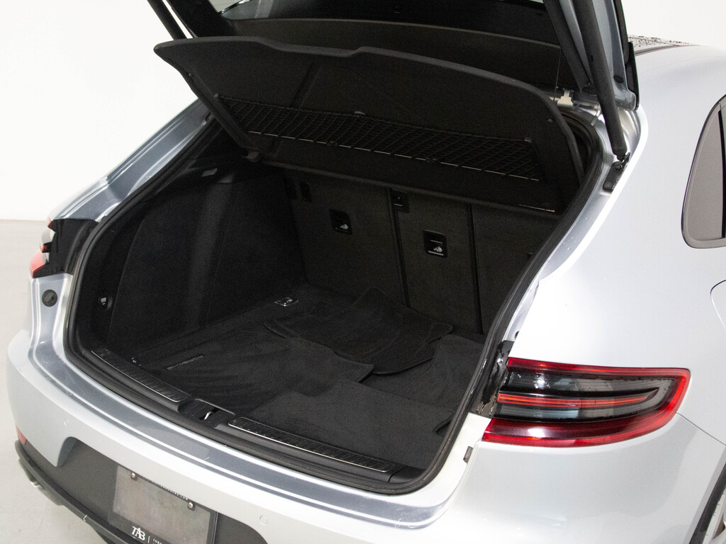 2017 Porsche Macan PREMIUM PLUS PKG   20 IN WHEELS   BOSE, Toronto, Cash
