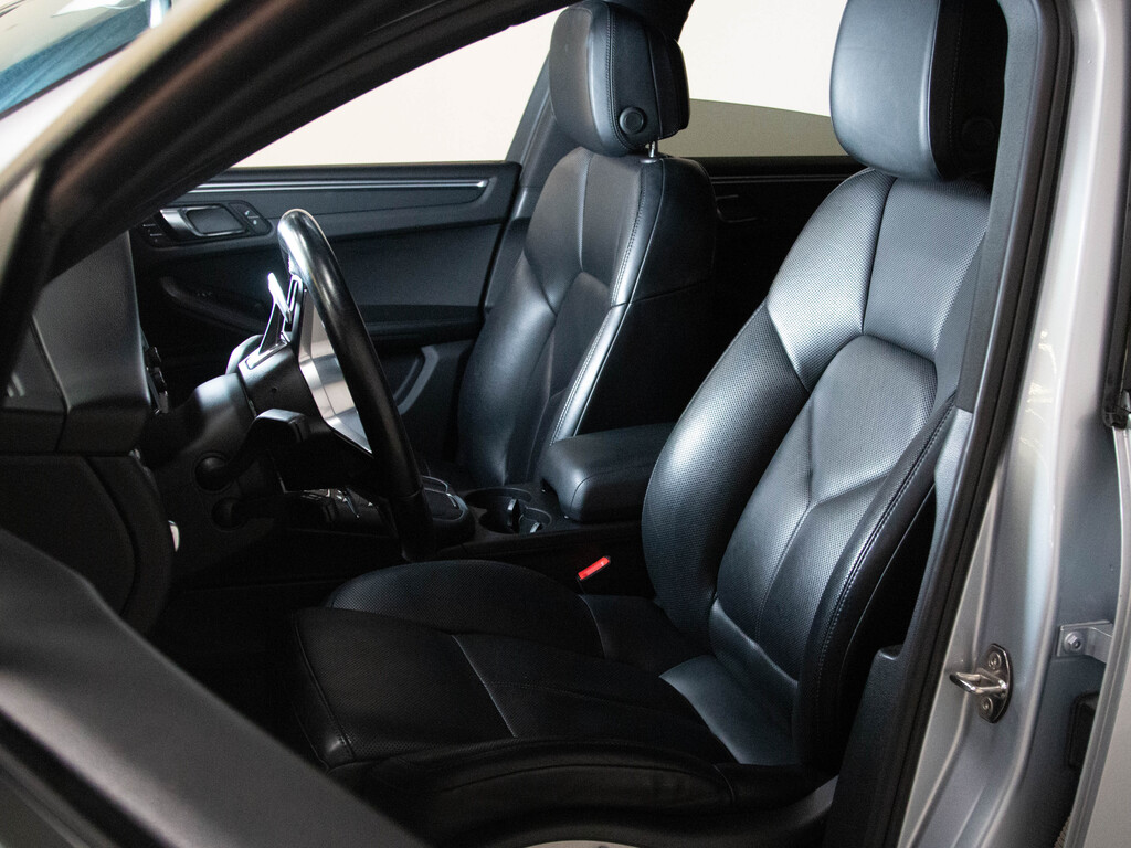 2017 Porsche Macan PREMIUM PLUS PKG   20 IN WHEELS   BOSE, Toronto, Cash