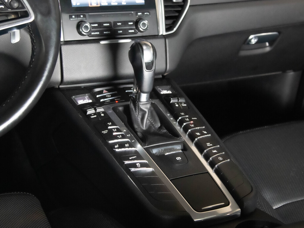 2017 Porsche Macan PREMIUM PLUS PKG   20 IN WHEELS   BOSE, Toronto, Cash