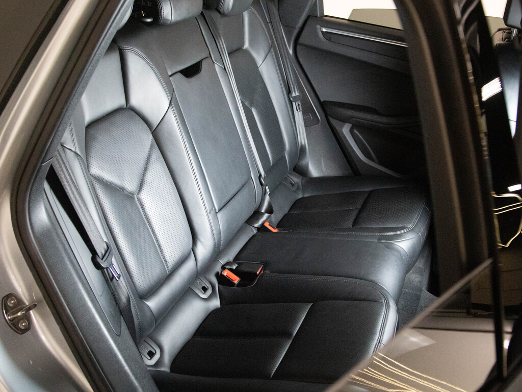 2017 Porsche Macan PREMIUM PLUS PKG   20 IN WHEELS   BOSE, Toronto, Cash