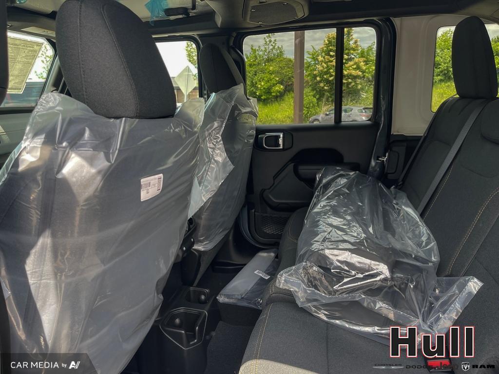 2025 Jeep Wrangler 4-Door Willys, Toronto, Cash