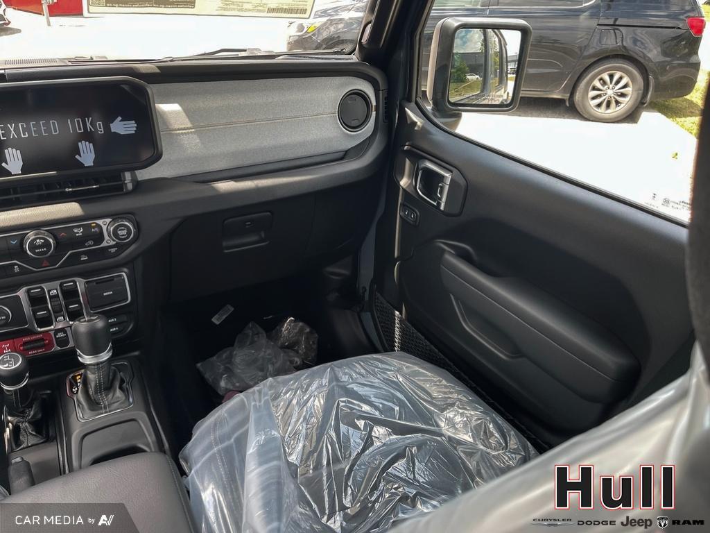 2025 Jeep Wrangler 4-Door Willys, Toronto, Cash