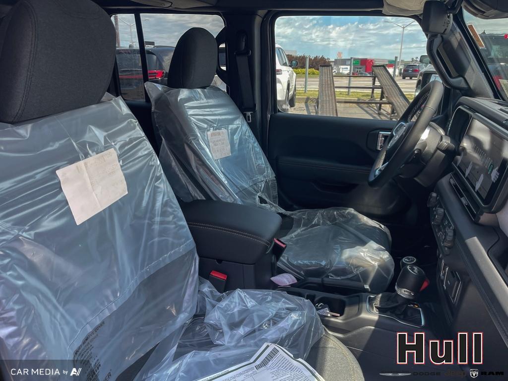 2025 Jeep Wrangler 4-Door Sahara, 多伦多, 全款车