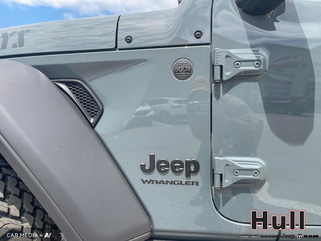 2025 Jeep Wrangler 4-Door Willys, Toronto, Cash