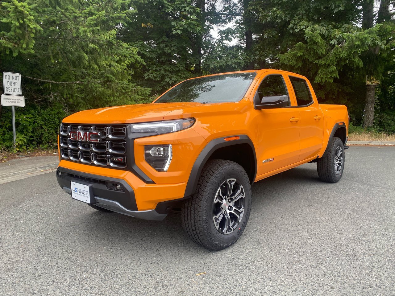 2025 GMC Canyon AT4 