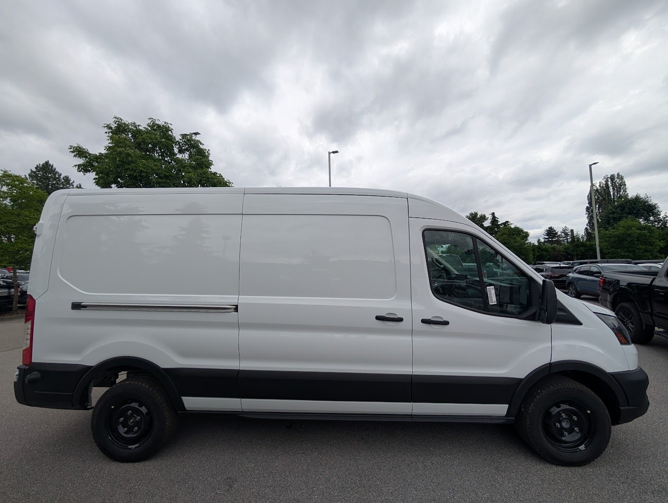 2025 Ford E-Transit Cargo Van