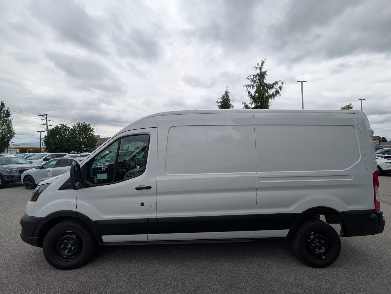 2025 Ford E-Transit Cargo Van