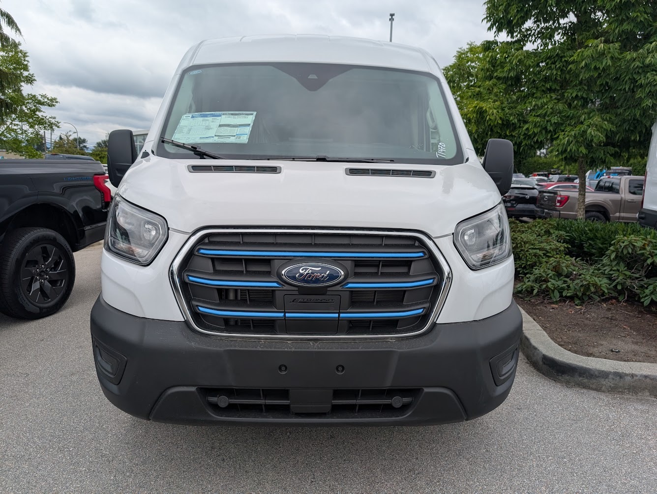 2025 Ford E-Transit Cargo Van