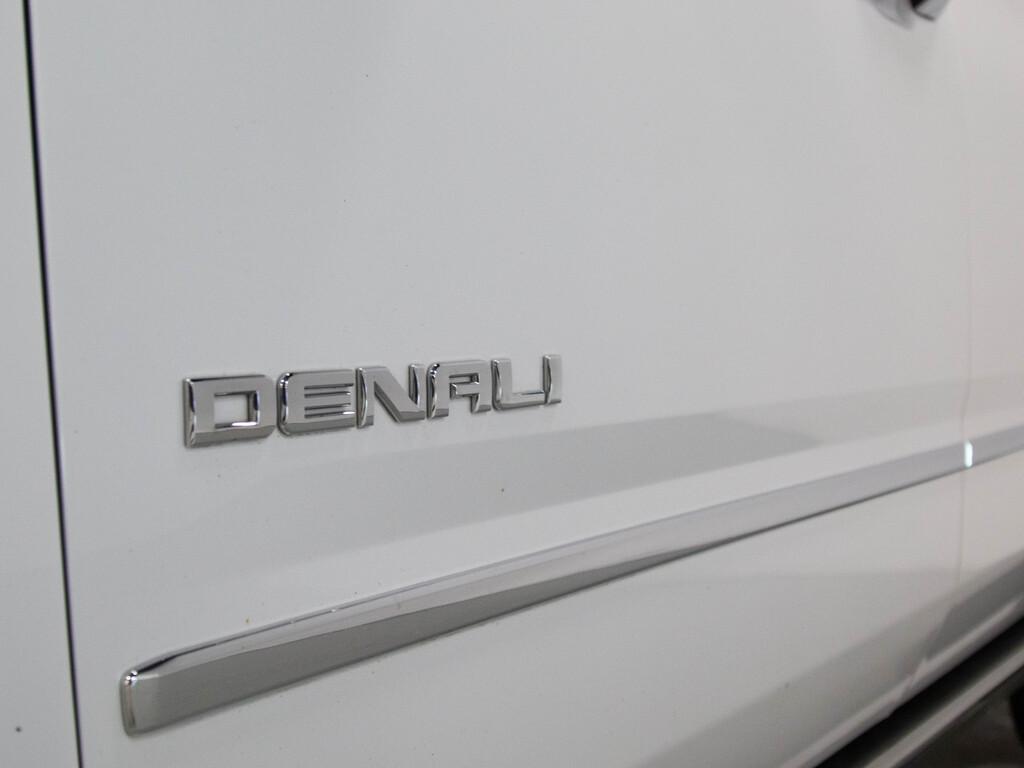 2016 GMC Yukon XL Denali, Toronto, Cash