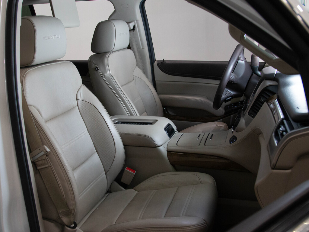 2016 GMC Yukon XL Denali, Toronto, Cash