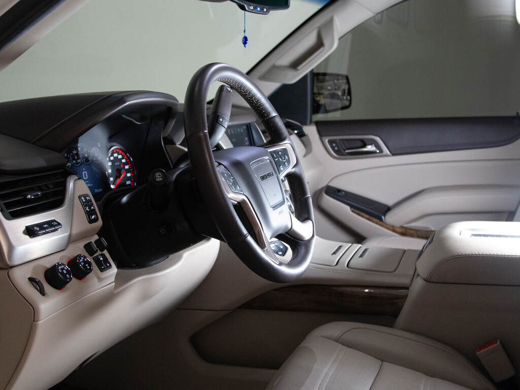 2016 GMC Yukon XL Denali, Toronto, Cash