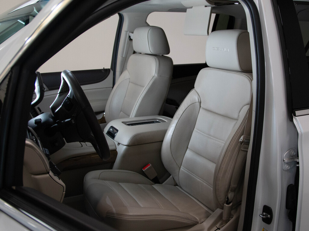 2016 GMC Yukon XL Denali, Toronto, Cash