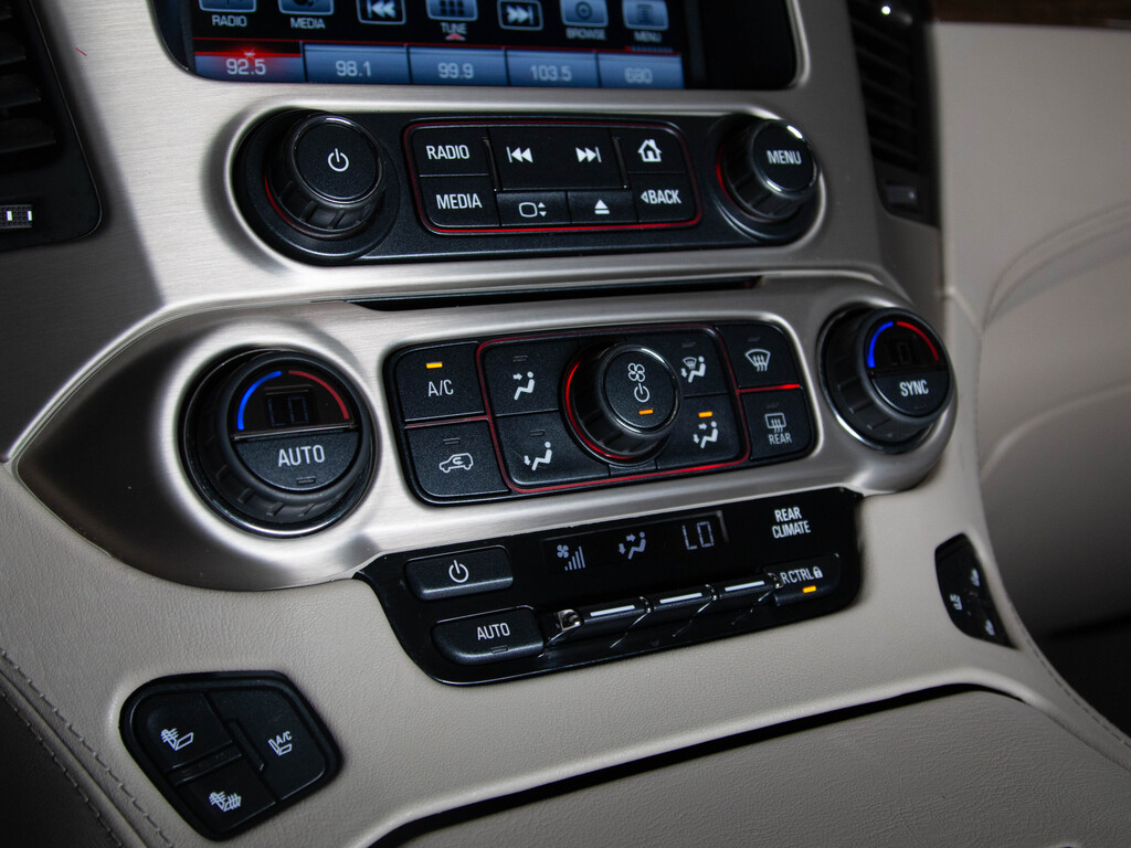 2016 GMC Yukon XL Denali, Toronto, Cash
