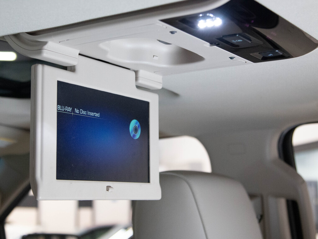 2016 GMC Yukon XL Denali, Toronto, Cash