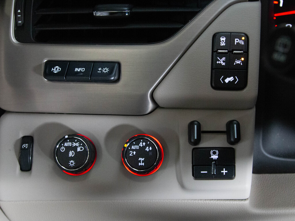 2016 GMC Yukon XL Denali, Toronto, Cash