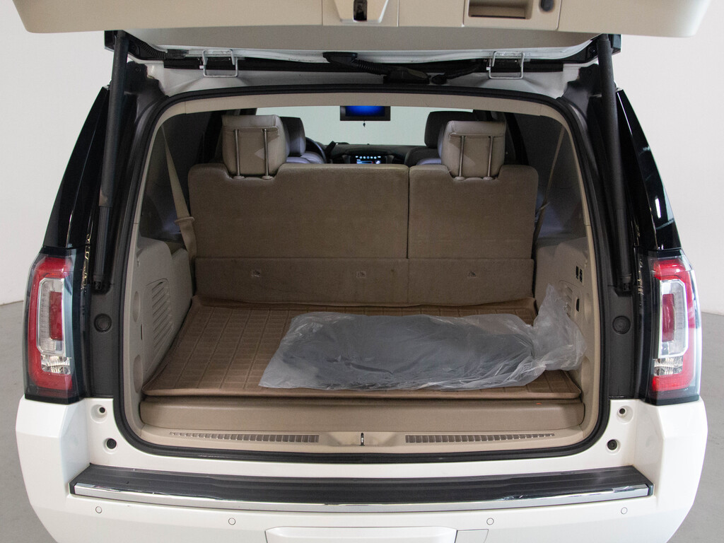 2016 GMC Yukon XL Denali, Toronto, Cash