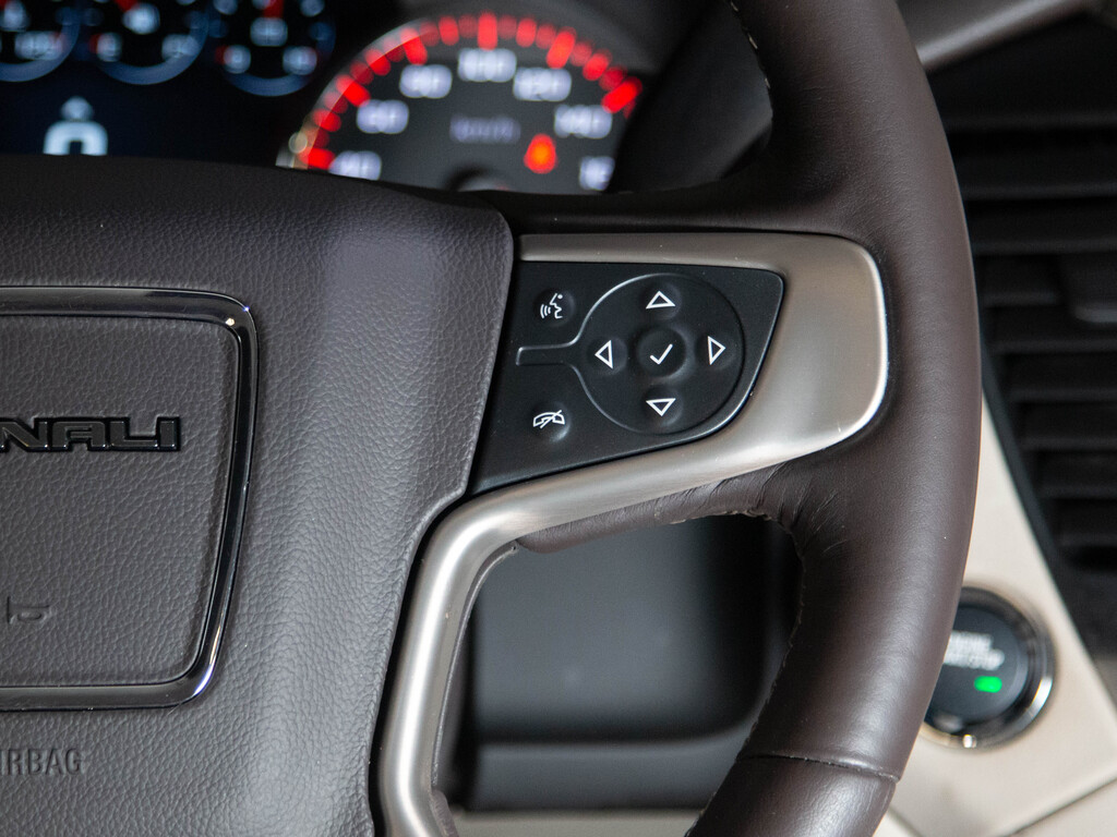 2016 GMC Yukon XL Denali, Toronto, Cash