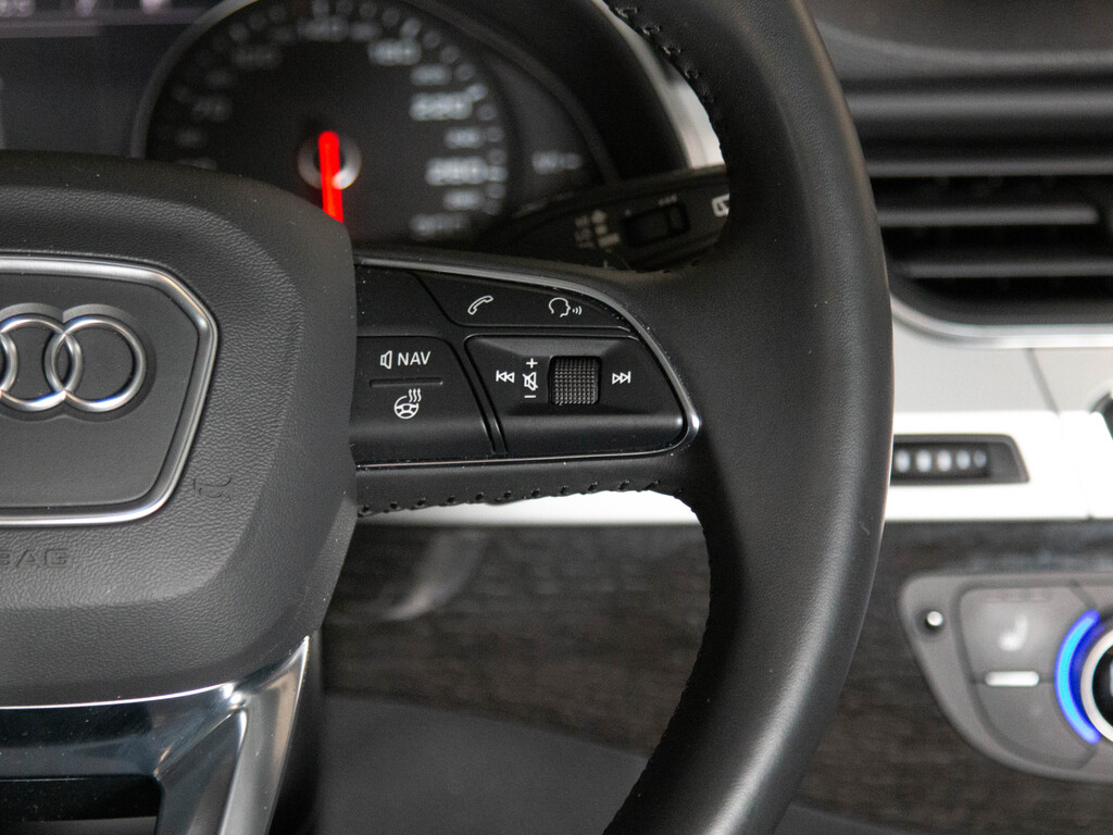 2019 Audi Q7 55 Komfort, Toronto, Cash